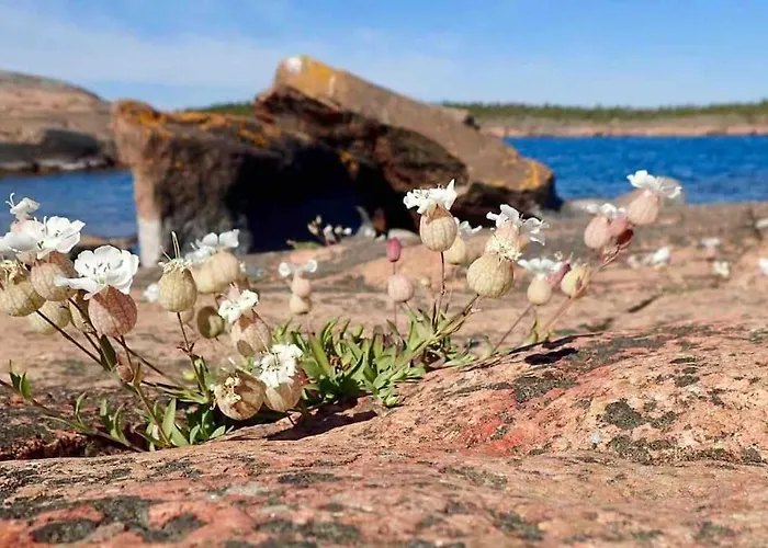 Bastukleven, I Hamnsundets Skaergards Idyll Ferienhaus *