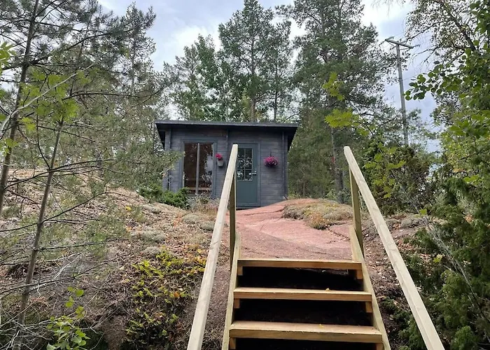 Bastukleven, I Hamnsundets Skaergards Idyll * Saltvik